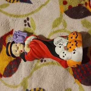 Brinn's Vampire Dracula Halloween Bat Skull Candleholder